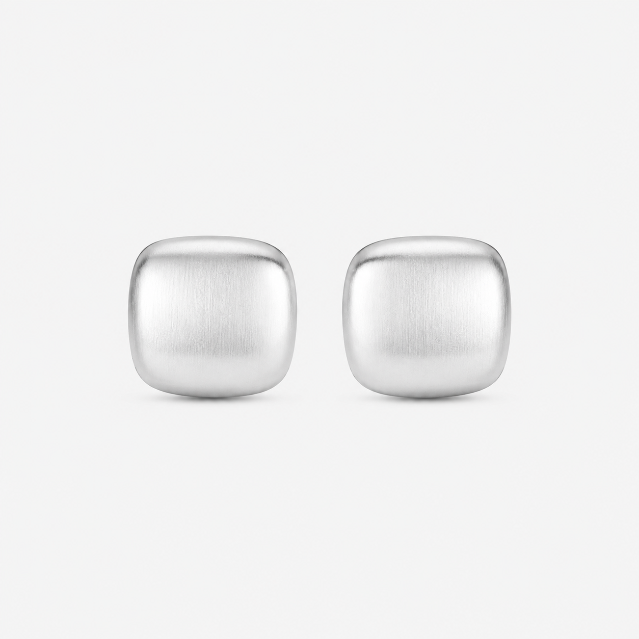 Brinco Quadrado Liso Acetinado - Ródio