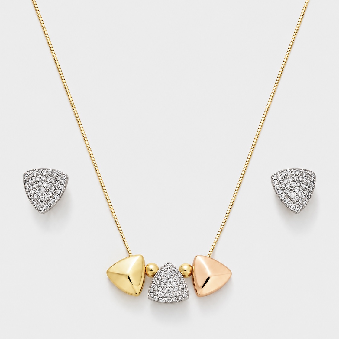 Conjunto Triângulo Zircônias- 3 banhos